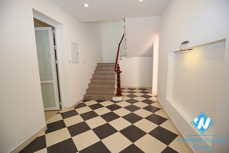 Gorgeous house with front yard and top terrace and lake view for rent in Tay Ho, Hanoi